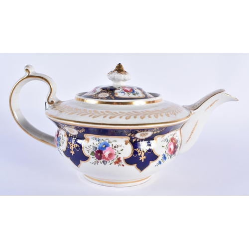 4 - A COLLECTION OF EARLY 19TH CENTURY ENGLISH PORCELAIN TEAWARES in various forms and sizes. Largest 14... 