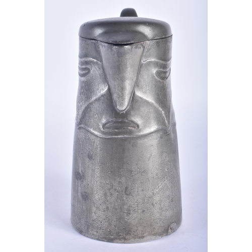 507 - AN ARCHIBALD KNOX TYPE LIBERTY STYLE PEWTER JUG. 15 cm high.