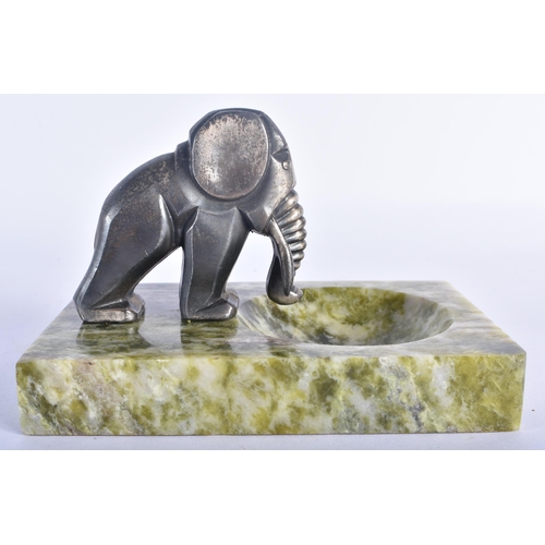 528 - AN ART DECO FRENCH ELEPHANT MARBLE ASHTRAY. 13.5 cm x 10 cm.