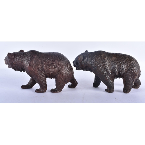 545 - A PAIR OF 19TH CENTURY BAVARIAN BLACK FOREST CARVED WOOD BEARS modelled roaming. 18cm x 10 cm.