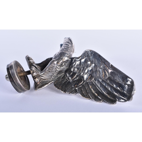 562 - AN UNUSUAL SILVERED BRONZE EAGLE CAR MASCOT. 9 cm x 15 cm.