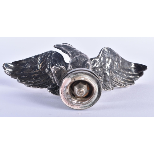 562 - AN UNUSUAL SILVERED BRONZE EAGLE CAR MASCOT. 9 cm x 15 cm.