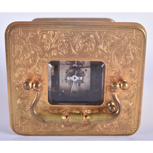 564 - A LARGE ANTIQUE FRENCH CARRIAGE CLOCK with finely engraved case. 22.5 cm high inc handle.