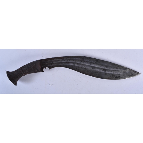 647 - FOUR MIDDLE EASTERN KUKRI TYPE KNIVES. Largest 48 cm long. (4)