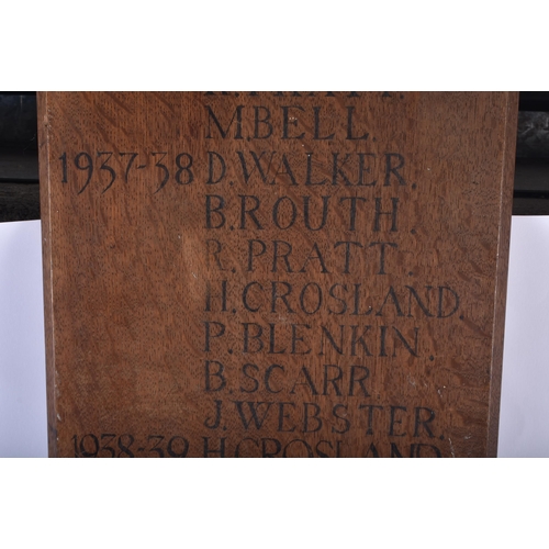 667 - A LARGE 1930S SCHOOL HOCKEY CLUB WOODEN PRESENTATION BOARD. 100 cm x 18cm.