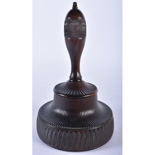 679 - A RARE EARLY VICTORIAN CARVED TREEN COMMEMORATIVE WOOD MALLET. 18cm x 9 cm.