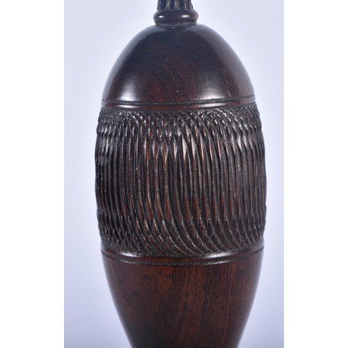 679 - A RARE EARLY VICTORIAN CARVED TREEN COMMEMORATIVE WOOD MALLET. 18cm x 9 cm.