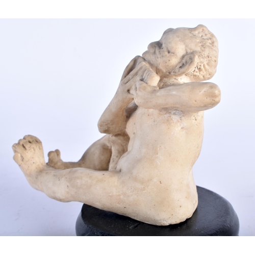 684 - A MARTIN BROTHERS FIGURE OF AN IMP MUSICIAN. 13 cm x 7 cm.