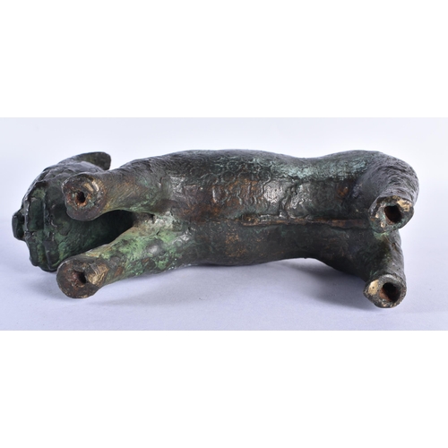 732 - AN ANTIQUE TRIBAL AFRICAN HEAVY BRONZE BENIM BEAST unusually formed with a tail handle. 20 cm x 12 c... 