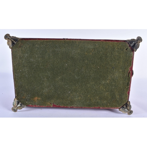 826 - A GEORGE III LEATHER COUNTRY HOUSE CASKET. 27 cm x 16 cm.