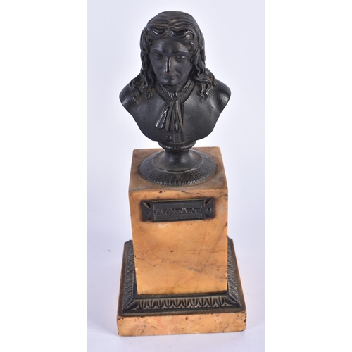 901 - A PAIR OF 19TH CENTURY FRENCH GRAND TOUR BRONZE AND SIENNA MARBLE PEDESTAL BUSTS. 19 cm high.