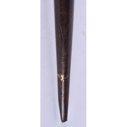 930 - A Lignum Vitae Sailors Fid.  55.2cm long