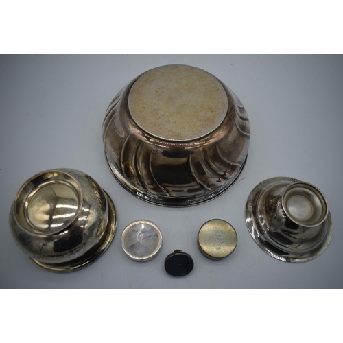 1049 - TWO LARGE CONTINENTAL SILVER BOWLS together with an English silver bowl & three continental silver b... 