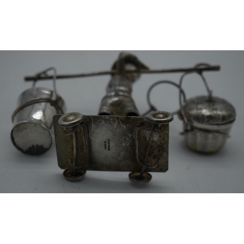 1055 - A LATE 19TH CENTURY CHINESE EXPORT SILVER FIGURAL CONDIMENT SET. 96 grams. 10.5 cm x 14 cm.