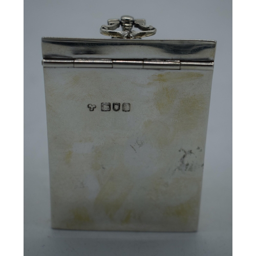 1064 - AN EDWARDIAN NOVELTY SILVER KNIFE BOX TEA CADDY. London 1902. 140 grams. 8.5 cm x 6 cm.