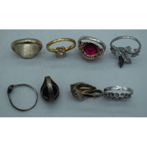 1123 - SILVER RINGS. M to T. 26 grams. (qty)