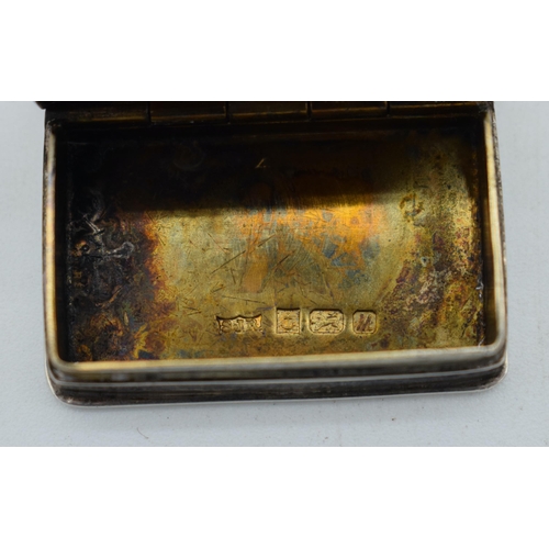 1143 - A SILVER CASTLE TOP SNUFF BOX. Birmingham 1986. 38.5 grams. 4 cm x 2.5 cm.