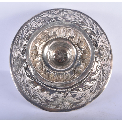 1197 - A CONTINENTAL SILVER REPOUSSE BOWL. 166 grams. 13.5 cm x 8 cm.