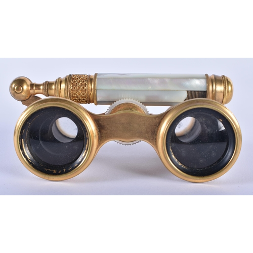 1200 - A PAIR OF MOTHER OF PEARL OPERA GLASSES. 19 cm wide extended.