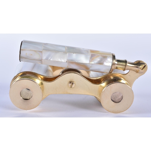 1201 - A PAIR OF MOTHER OF PEARL OPERA GLASSES. 18cm wide extended.