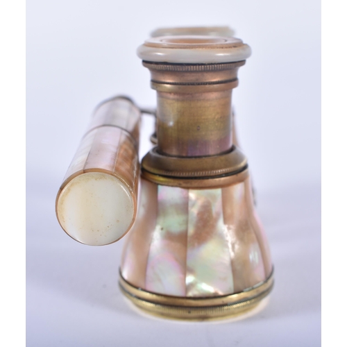 1202 - A PAIR OF MOTHER OF PEARL OPERA GLASSES. 21 cm wide extended.