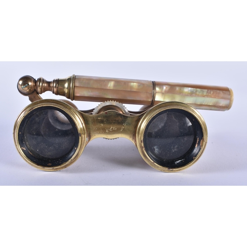 1202 - A PAIR OF MOTHER OF PEARL OPERA GLASSES. 21 cm wide extended.