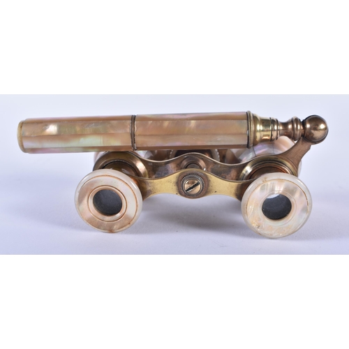 1202 - A PAIR OF MOTHER OF PEARL OPERA GLASSES. 21 cm wide extended.