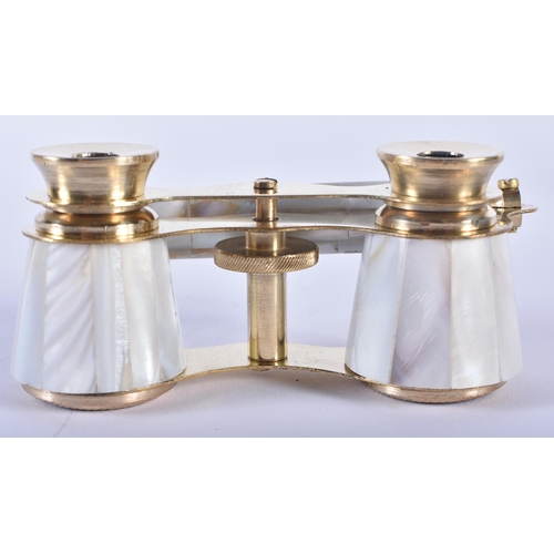 1211 - A PAIR OF MOTHER OF PEARL OPERA GLASSES. 18cm wide extended.