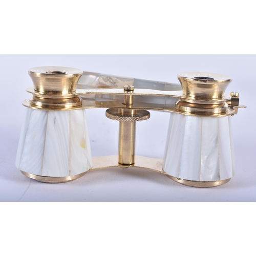 1215 - A PAIR OF MOTHER OF PEARL OPERA GLASSES. 18cm wide extended.