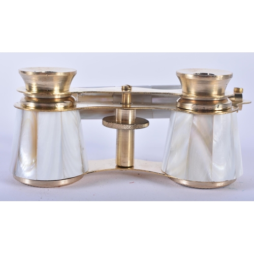 1232 - A PAIR OF MOTHER OF PEARL OPERA GLASSES. 18cm wide extended.