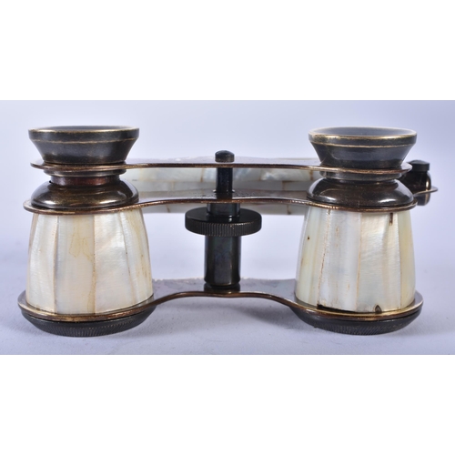 1244 - A PAIR OF MOTHER OF PEARL OPERA GLASSES. 18cm wide extended.