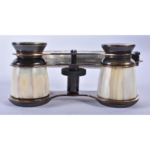 1247 - A PAIR OF MOTHER OF PEARL OPERA GLASSES. 18cm wide extended.