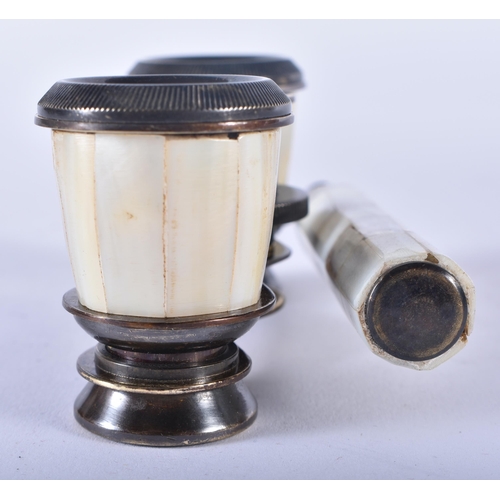 1253 - A PAIR OF MOTHER OF PEARL OPERA GLASSES. 18cm wide extended.