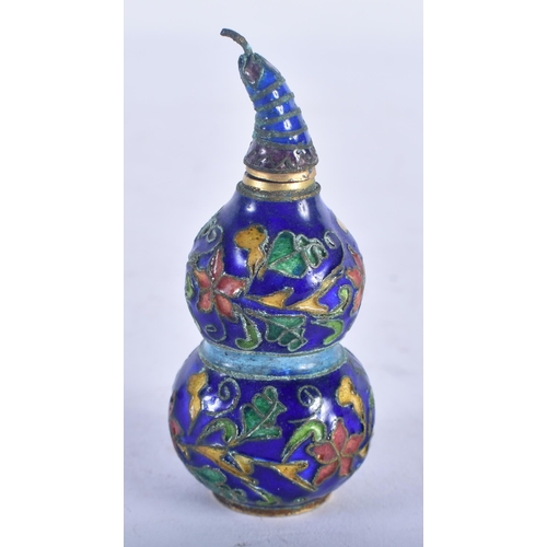 1273 - A Cloisonne Snuff Bottle.  6.4cm x 2.5 cm, weight 30.6g