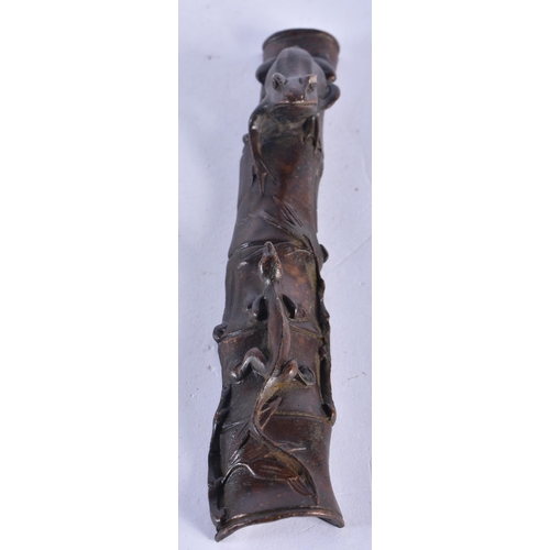 1274 - A Japanese Bronze of Reptiles on a Bamboo Branch.  16.5 cm x 3.4cm x 3.1cm, weight 200g