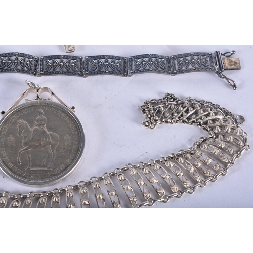 1289 - Seven items of Silver Jewellery including a Bracelet, 3 Pendant Necklaces, a Chain, a Silver Mounted... 