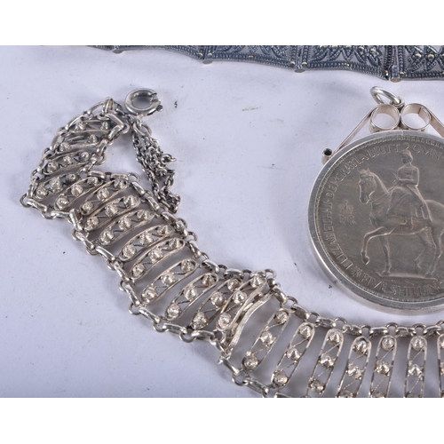 1289 - Seven items of Silver Jewellery including a Bracelet, 3 Pendant Necklaces, a Chain, a Silver Mounted... 