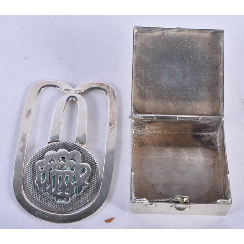 1334 - A Silver Money Clip together with a White Metal Pill Box.  Clip stamped 925, Clip 5.5 cm x 3.3 cm, w... 