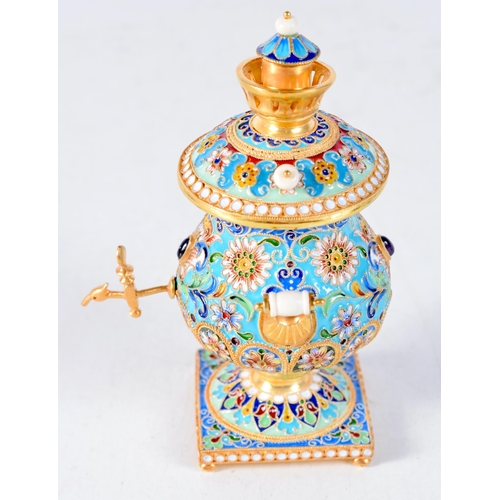 1400 - A Continental Silver Gilt and Enamel Samovar.  Stamped 84.  10.6 cm x 7.2 cm x 7cm, weight 161g