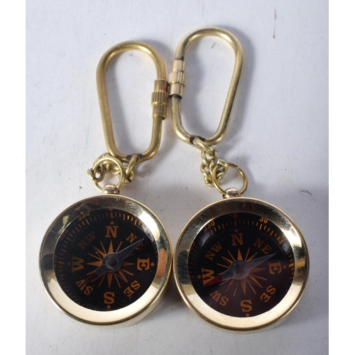 1439 - Two Pocket Compasses.  3.5 cm diameter (2)