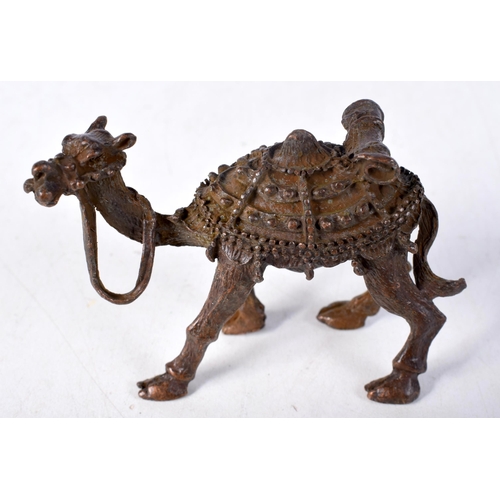 1464 - A Japanese Bronze Model of a Camel.  7.9cm x 5.5 cm x 2.8 cm, weight 131G