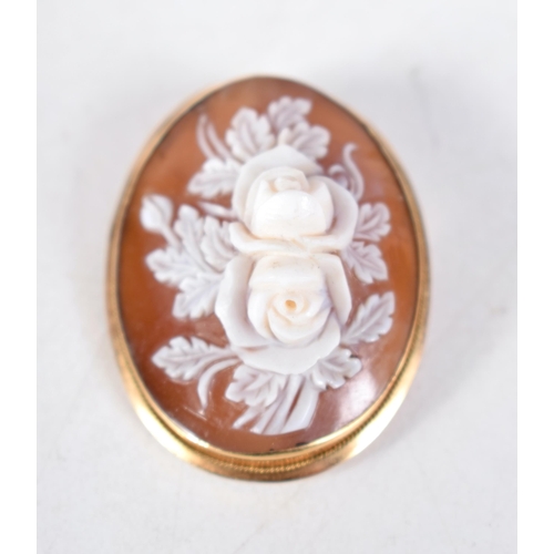 1493 - A Victorian 18 Carat Gold Mounted Cameo Brooch.  Stamped 750.  3.7cm x 2.9cm, weight 6.2g