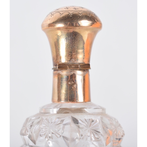 1496 - A 14 Carat Gold Topped Dutch Scent Bottle.  9.2 cm x 3.1cm x 2.6 cm, weight 42g