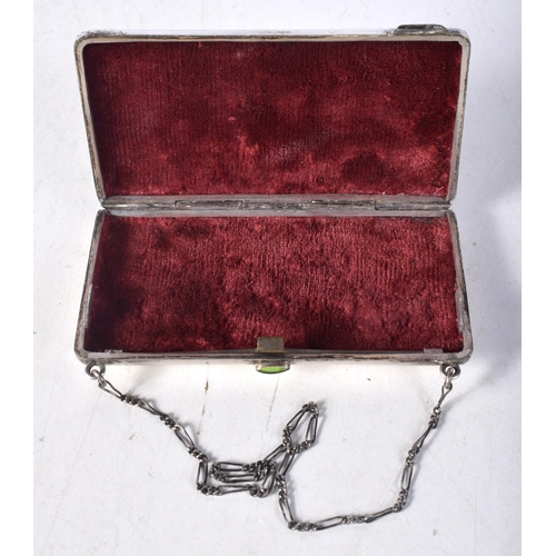 1538 - A Continental Silver Purse with Floral Decoration and a Gem Set Clasp.  Stamped 84, 11.5 cm x 6.3 cm... 