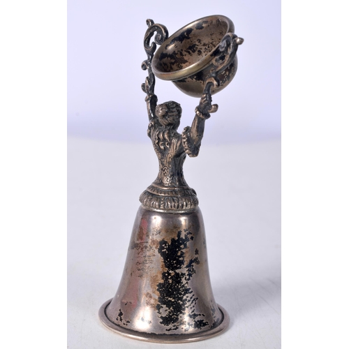 1602 - A Silver Wager Cup.  Stamped Sterling.  8.4cm x 4.3 cm x 3.8 cm, weight 40.9g