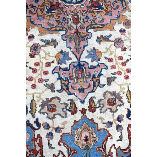 3984 - An early 20th Century North West Persian Tabriz rug 300 x 207cm