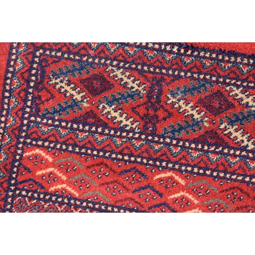 3990 - A Turkish Kirman rug 297 x 201 cm