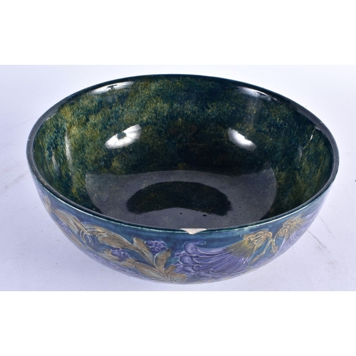 464 - AN EARLY 20TH CENTURY MORRIS WARE HANCOCK & SONS POTTERY BOWL designed by George Cartlidge. 25cm dia... 