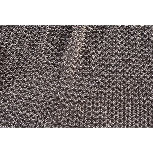 103 - AN EDWARDIAN LADIES SILVER CHAIN MAIL PURSE. Birmingham 1911. 110 grams. Purse 11 cm x 11 cm.