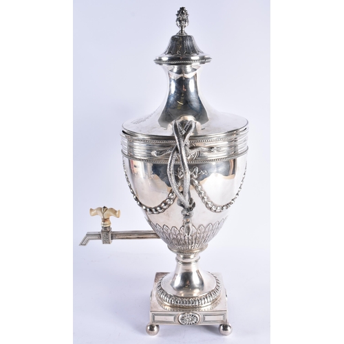 106 - A GOOD GEORGE III SILVER ADAM-STYLE TEA URN with leaf cast finial and coat of arms to the lift of li... 